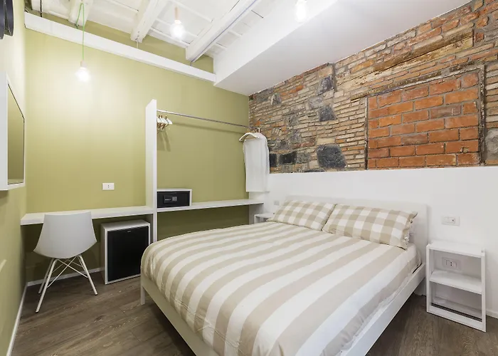 Rumi 4* Como